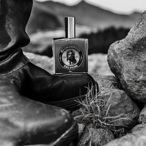 MAGNANIMOUS COLOGNE (100 ML) - "SPARTA" SCENT (GUNPOWDER, BLACK PEPPER, OAK MOSS, VANILLA, CITRON, PATCHOULI, BLACK MUSK...) SMELL MAGNANIMOUS WITH THE BEST SMELLING COLOGNE ON THE PLANET!