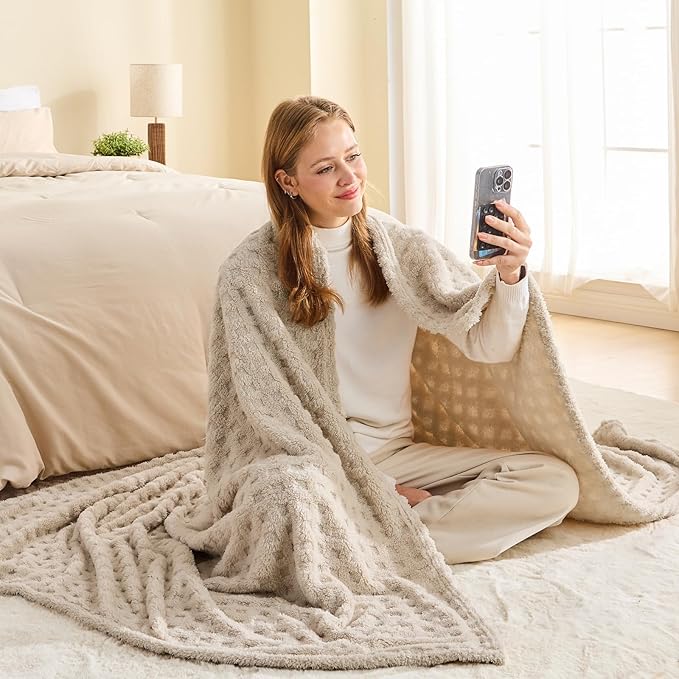 NEWCOSPLAY Super Soft Throw Blanket Linen Premium Silky Flannel Fleece 3D Waffle Checkered Lightweight Bed Blanket All Season Use (Linen, Throw(50"x70"))